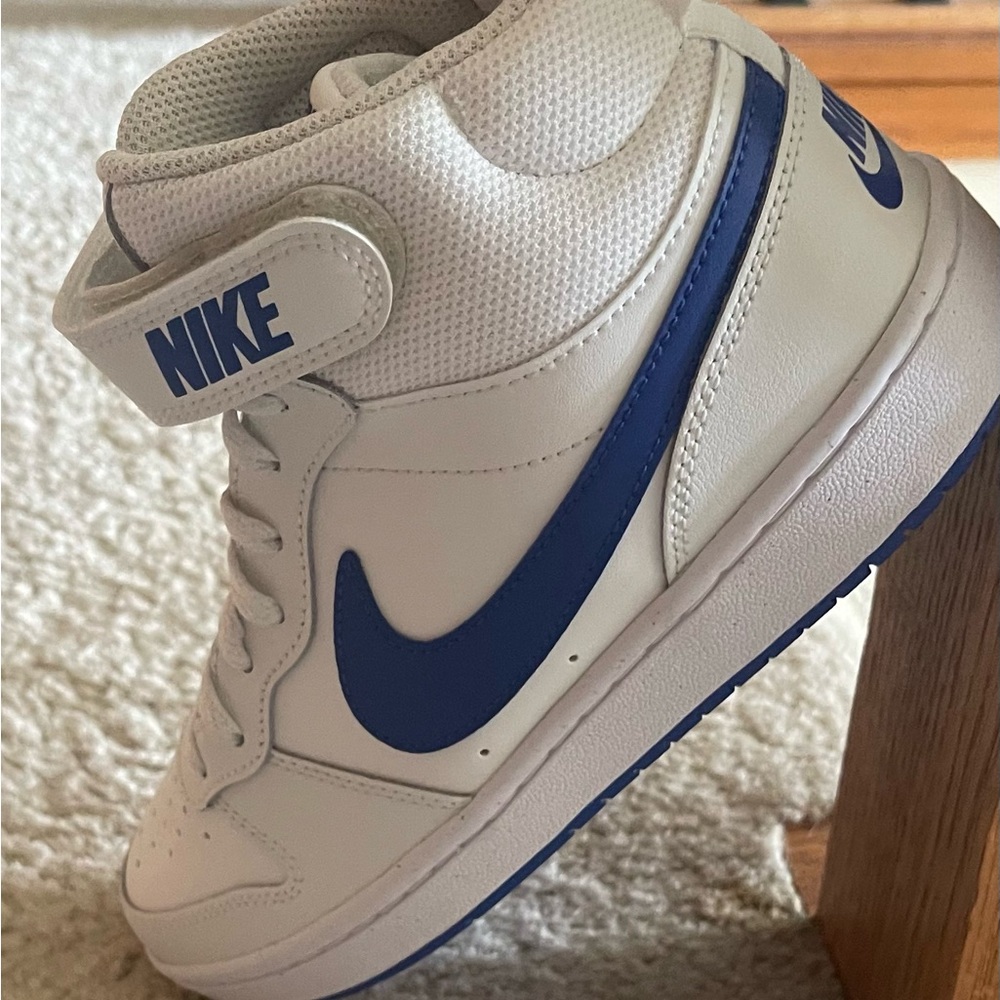 Nike 6Y (brand new youth)